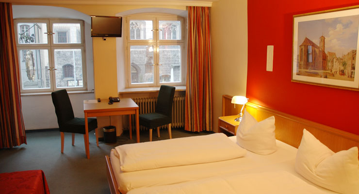 Zimmerbeispiel des Hotel Gasthofes Paulanerstuben in Wasserburg am Inn